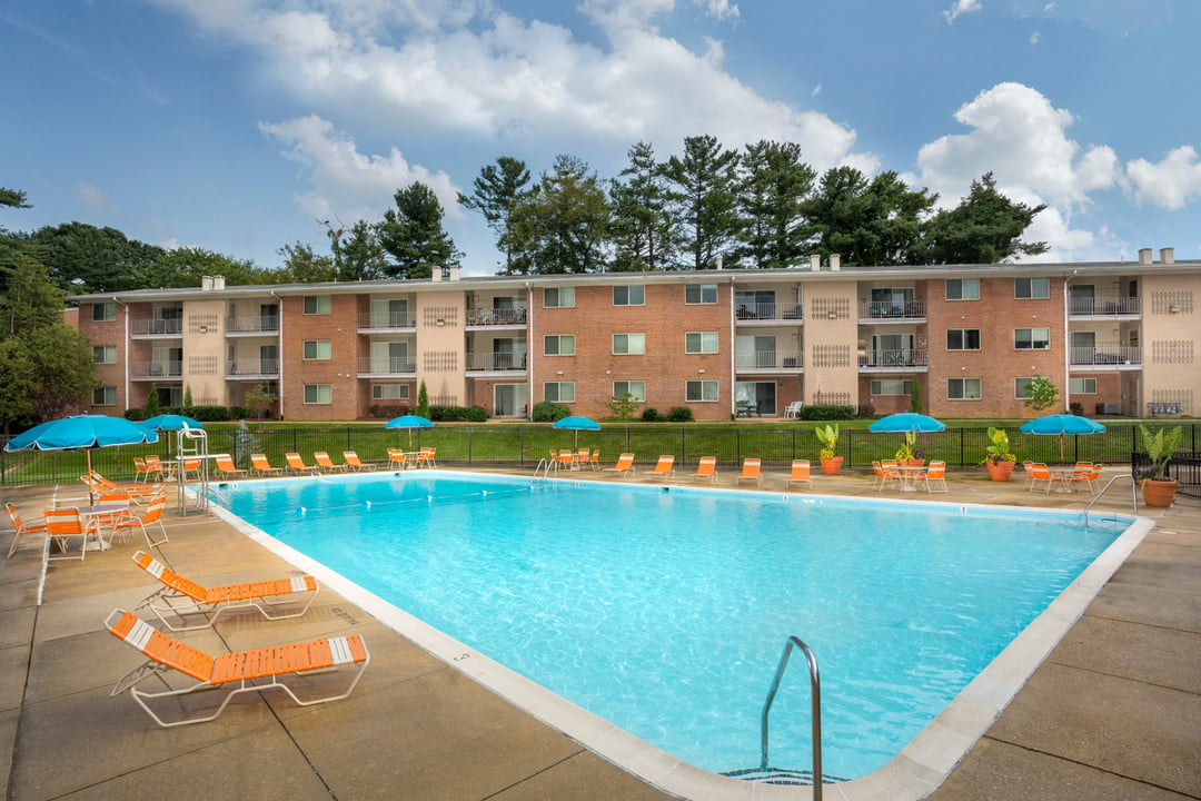 Chestnut Hill Apartments in Temple Hills, MD